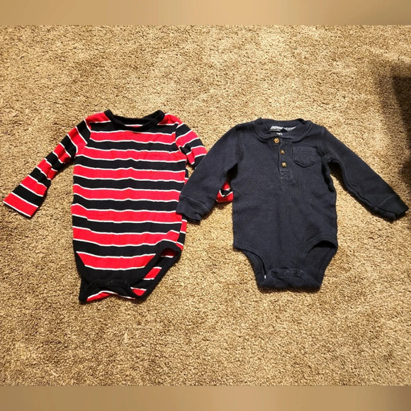 Boy's 9 Months Set of Long Sleeve Bodysuits - Picture 2 of 9